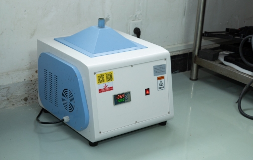 生產(chǎn)設(shè)備-16